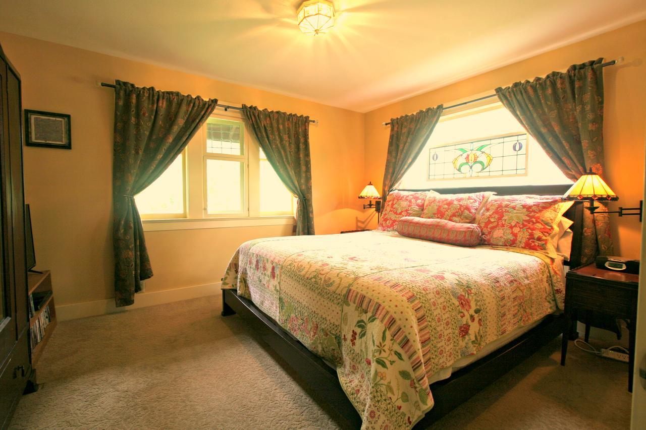 Kangaroo House Bed & Breakfast Eastsound Exterior foto