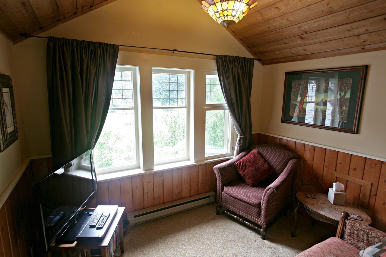 Kangaroo House Bed & Breakfast Eastsound Exterior foto