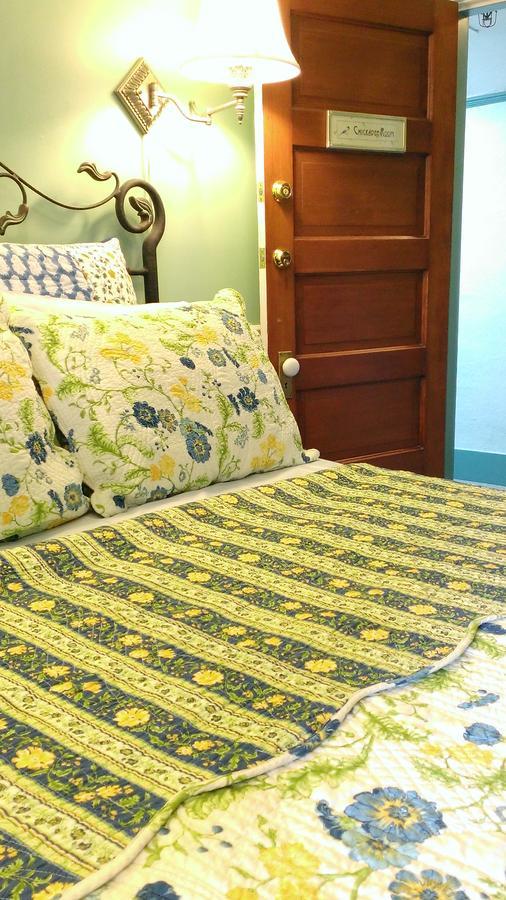 Kangaroo House Bed & Breakfast Eastsound Exterior foto